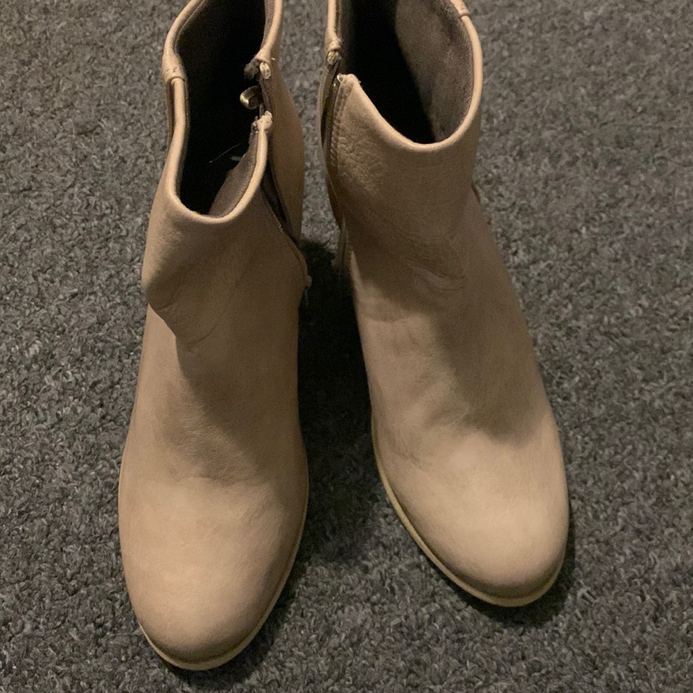 Ankle heeled boots.